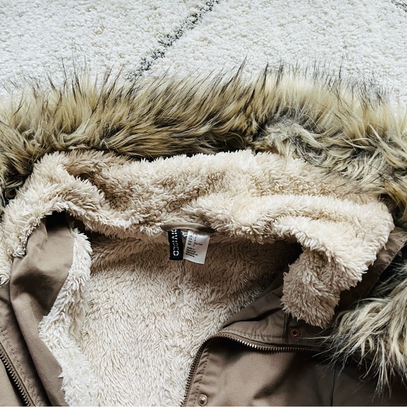 H&M Beige Pile-Lined Parka - Picture 7 of 11